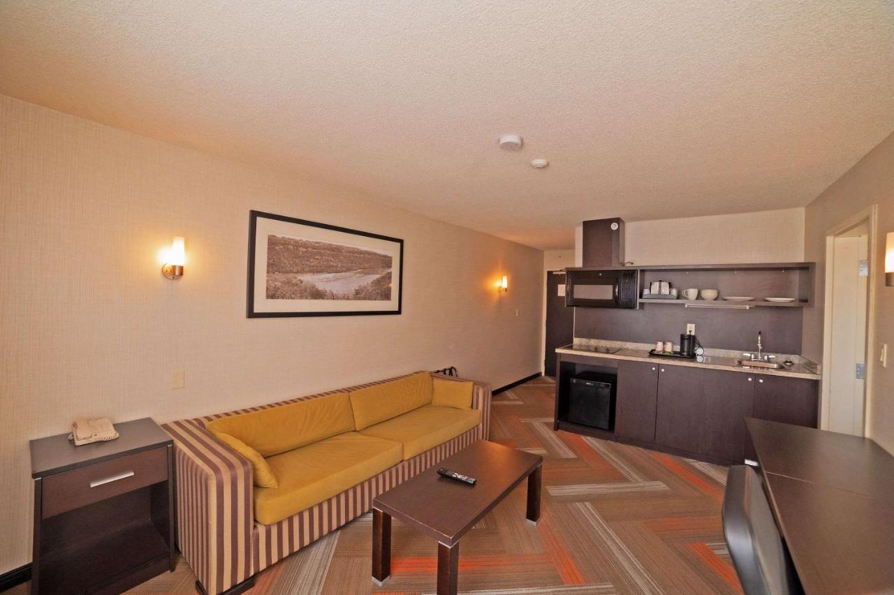 Quality Hotel Μπέρλινγκτον Εξωτερικό φωτογραφία