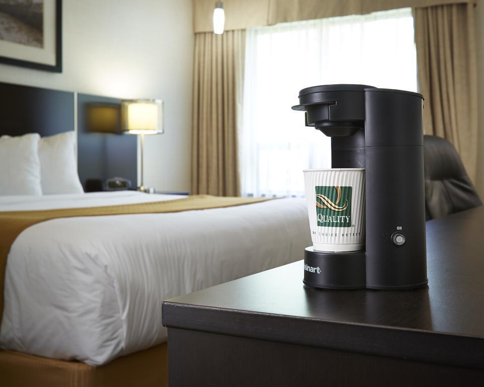 Quality Hotel Μπέρλινγκτον Εξωτερικό φωτογραφία