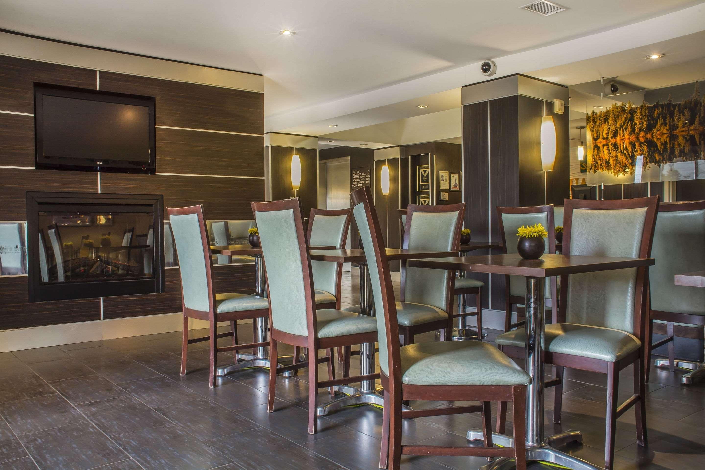 Quality Hotel Μπέρλινγκτον Εξωτερικό φωτογραφία