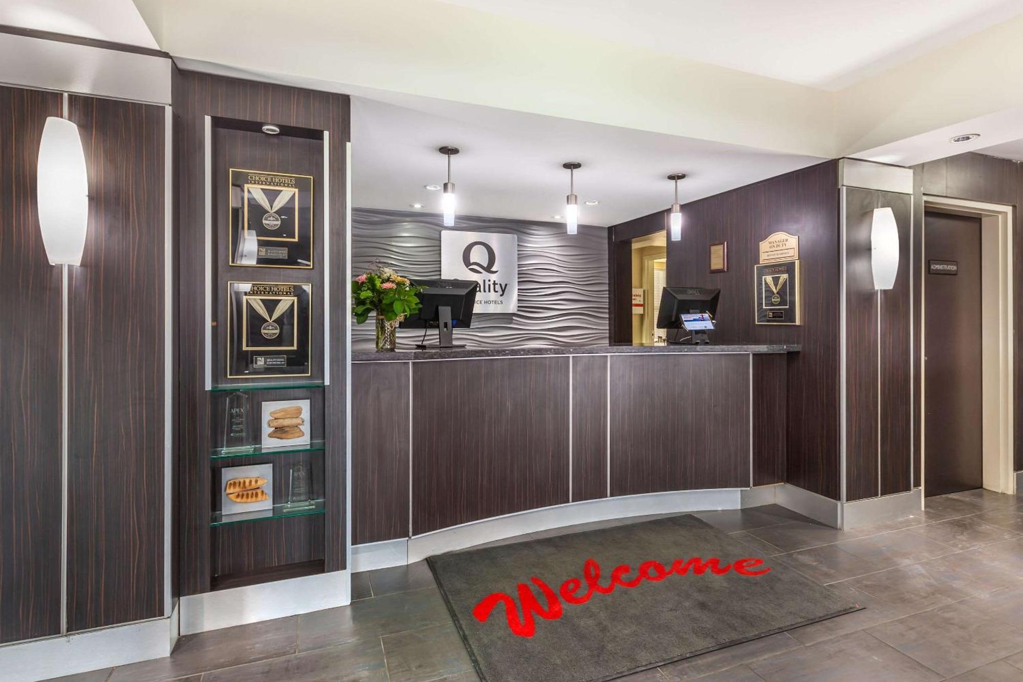 Quality Hotel Μπέρλινγκτον Εξωτερικό φωτογραφία